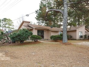 Building Photo - 601 Mosswood Ln