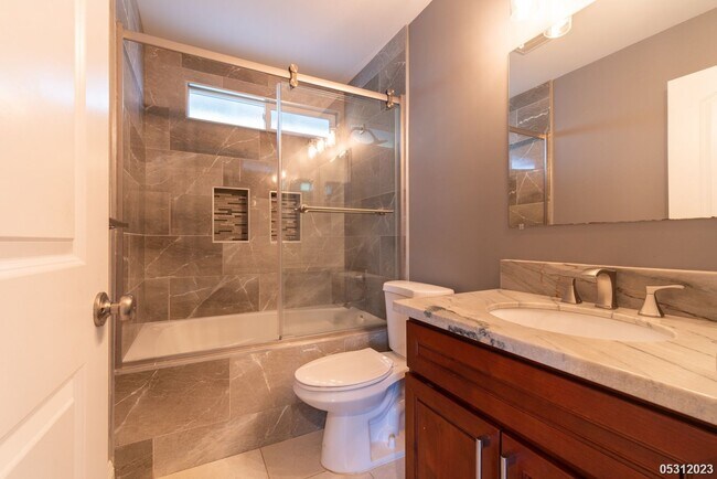 Building Photo - $4,200 | 3br/2ba Single Family Home in Kum...