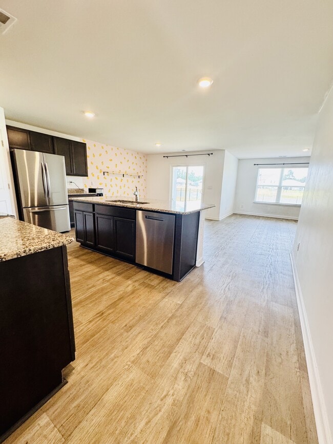 Building Photo - 809 Woodland Farms Cir