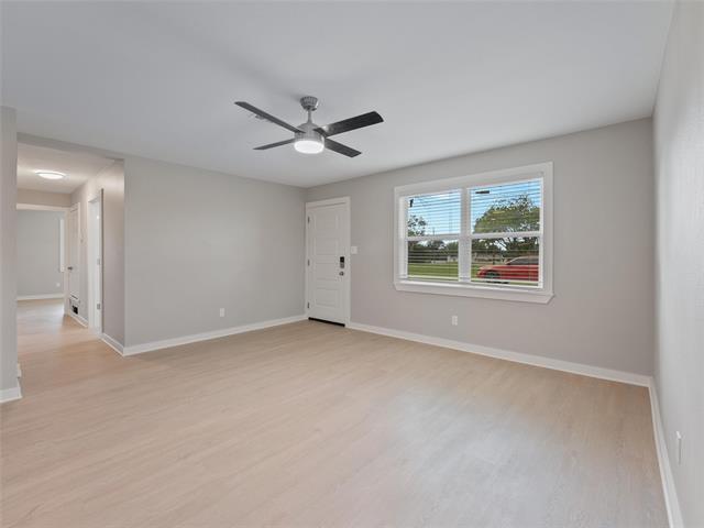 Building Photo - 421 S Interurban St