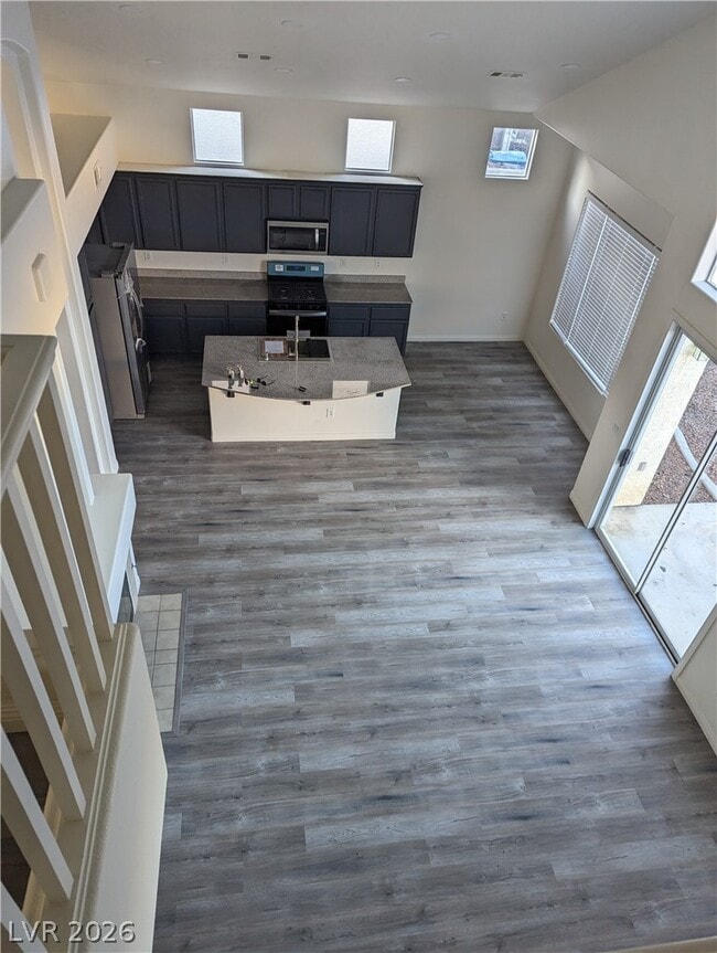 Building Photo - 230 Tayman Park Ave