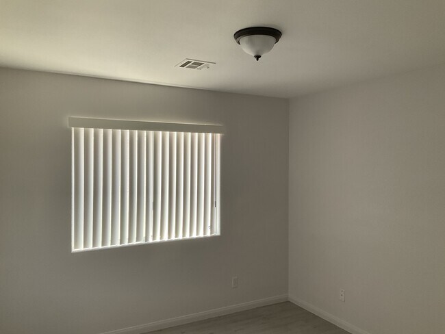 Building Photo - 9575 Windborne Ave