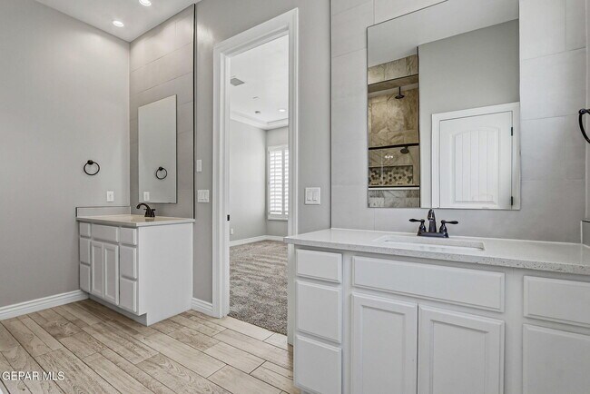 Building Photo - 7430 Sidewinder Bnd