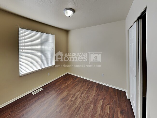 Building Photo - 2196 W 1570 N