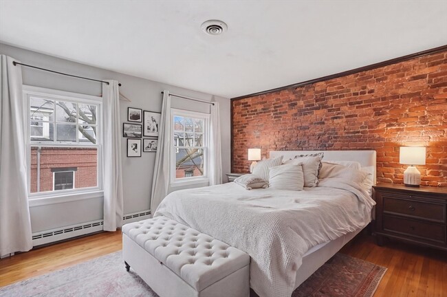 Building Photo - 36 Washington St