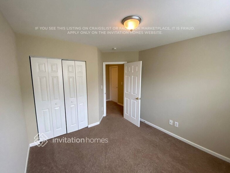 Building Photo - 12601 Cedar Crossings Dr