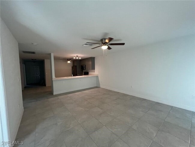 Building Photo - 6064 Laurelwood Dr