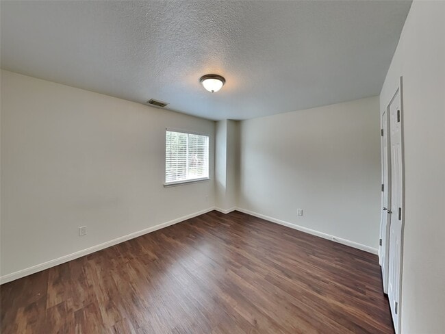 Building Photo - 31702 Regal Park Ct