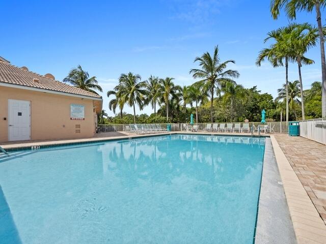 Building Photo - 279 E Coral Trace Cir