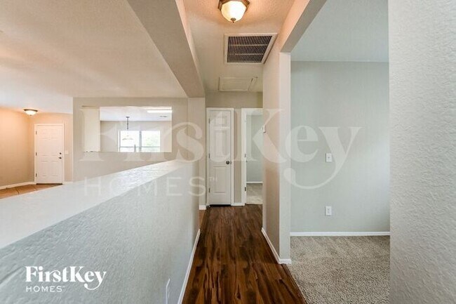 Building Photo - 9966 E Deer Trail
