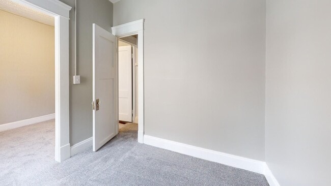 Building Photo - 3465 W.56th