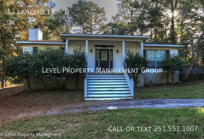 Building Photo - 12 Lancers Ln