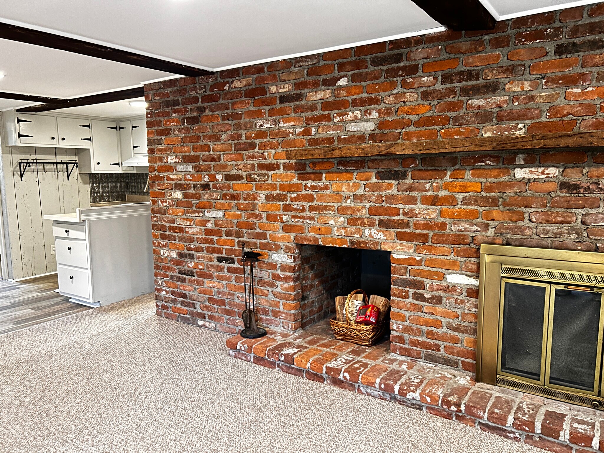 Building Photo - 1201 S 24th St