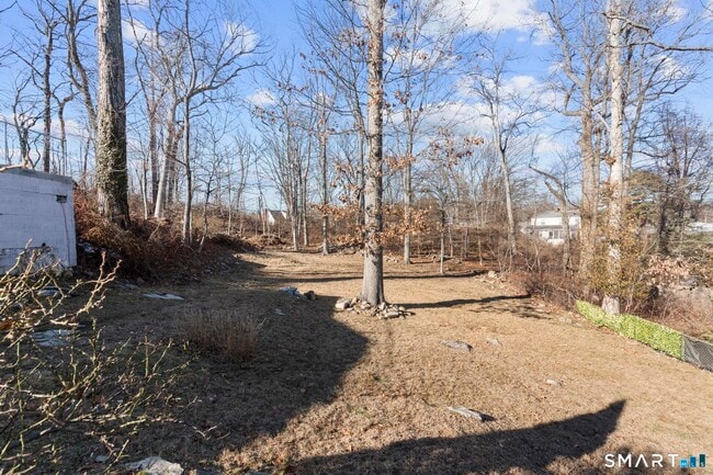 Building Photo - 540 Lakeside Dr