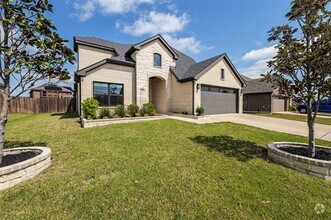 Building Photo - 279 Moonshadow Dr
