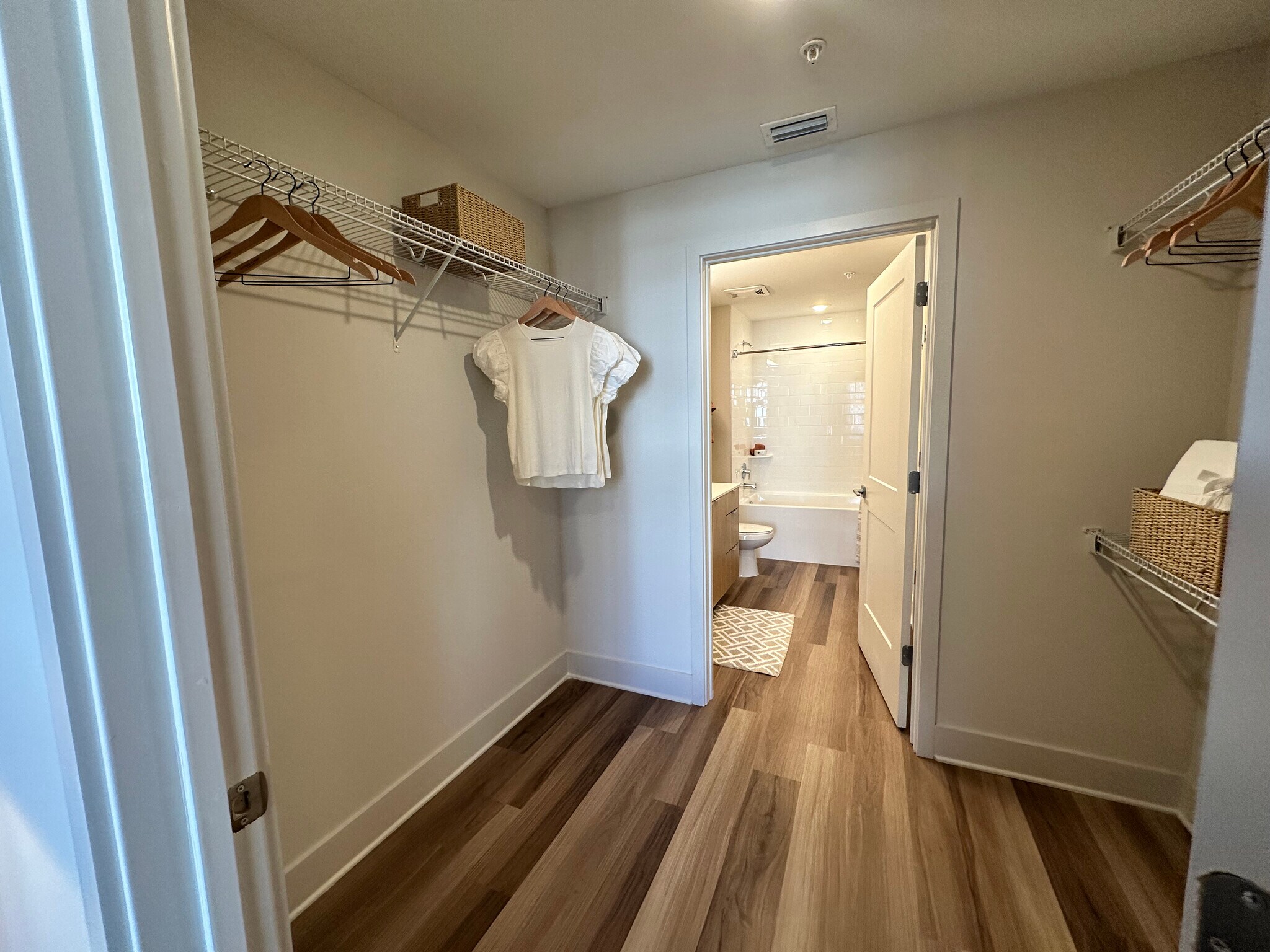 Building Photo - 2822 SW 69th Ave