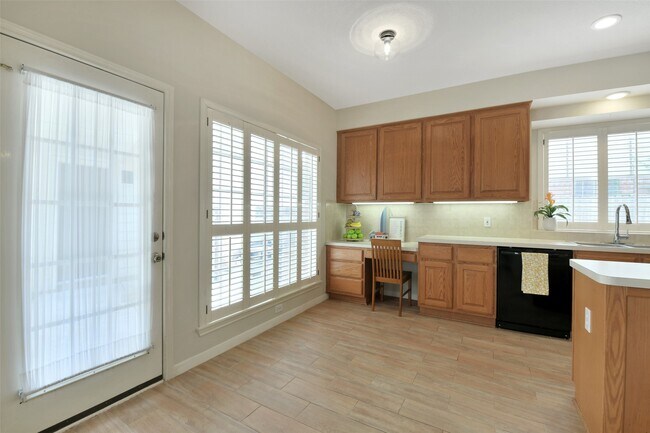 Building Photo - 12911 Bristol Berry Dr