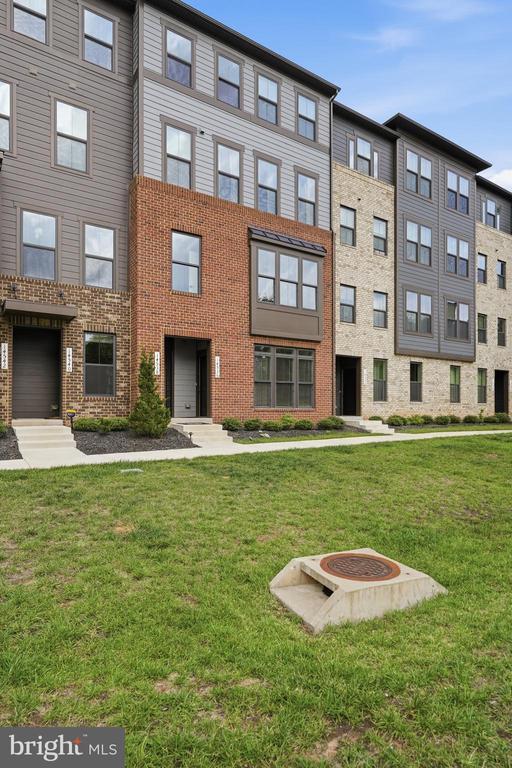 Building Photo - 14536 George Carter Way