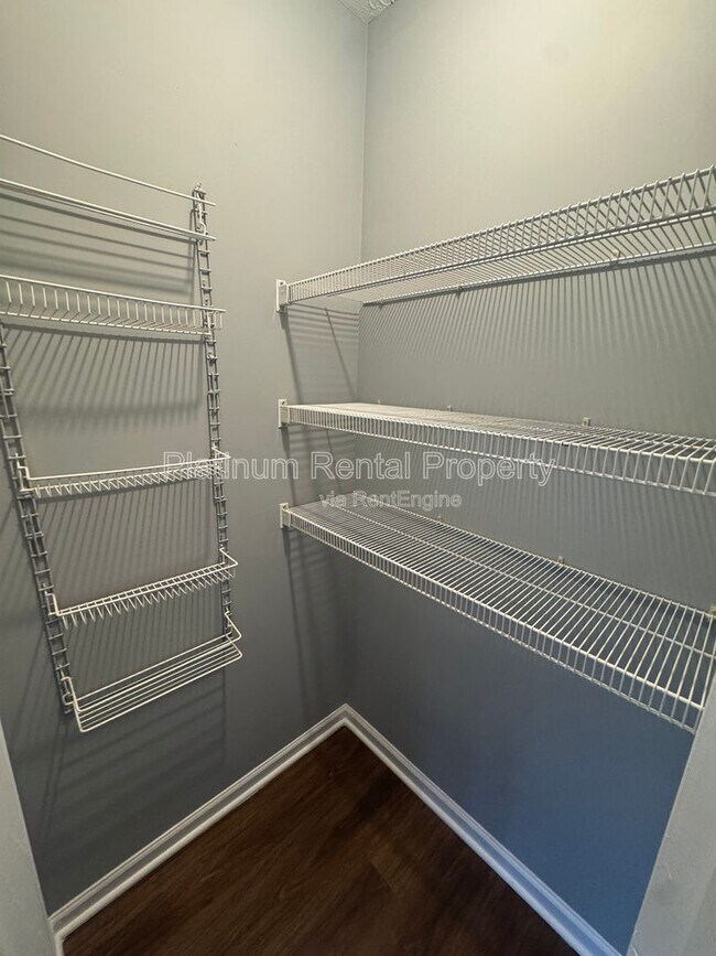 Building Photo - 1780 Campbell Ives Ct SW