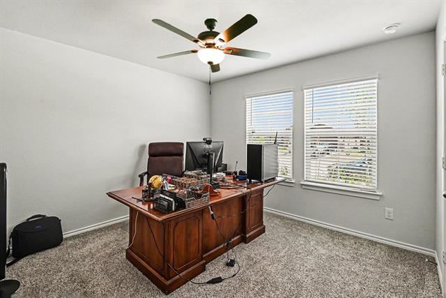 Building Photo - 513 Bronze Cir W