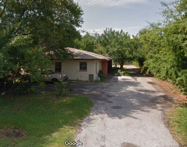 Building Photo - 155 Denice Dr