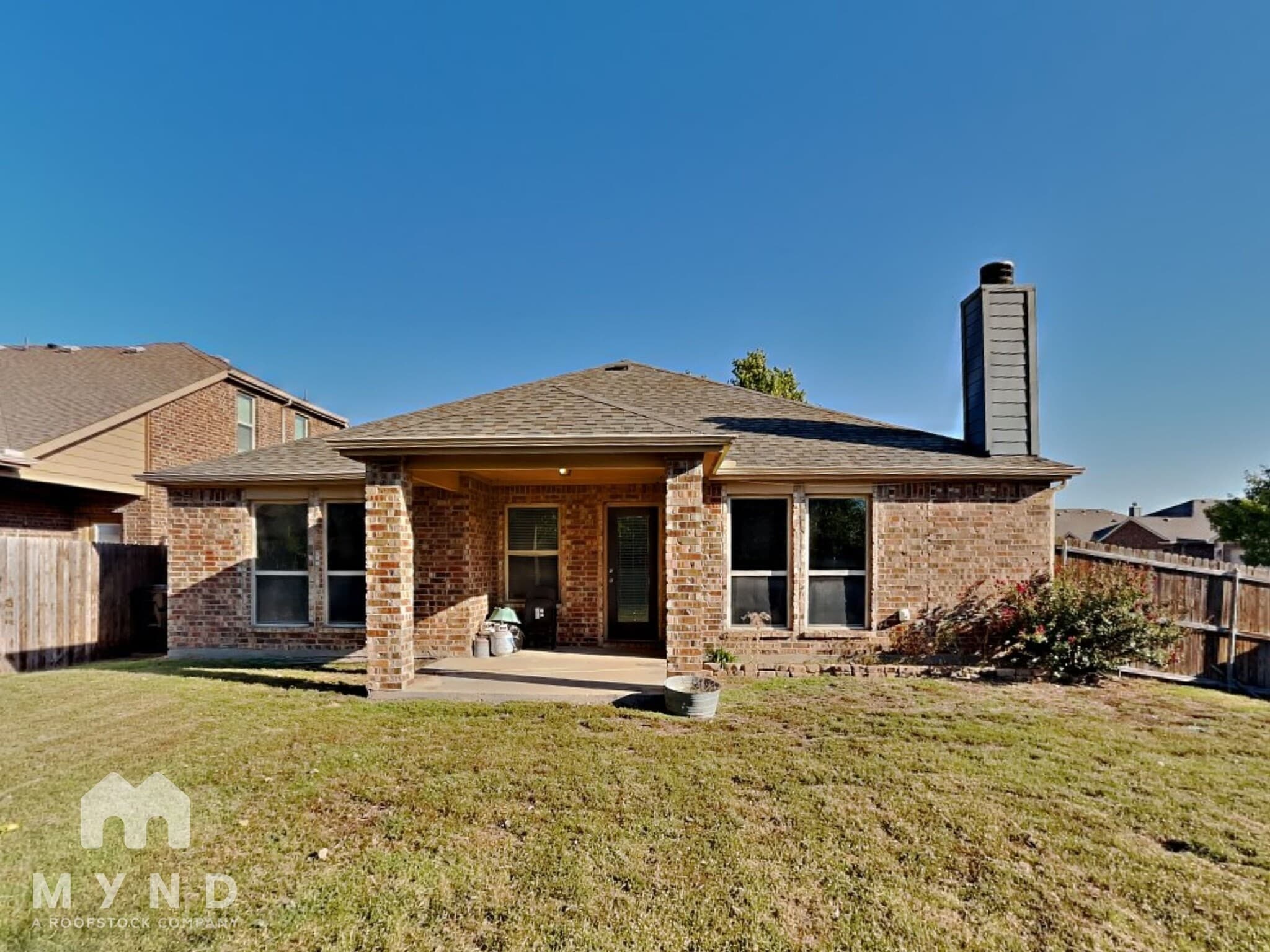 Building Photo - 5591 Coventry Drive