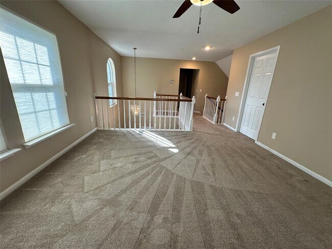 Building Photo - 9918 Cedaredge Dr