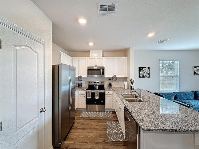 Building Photo - 1303 Tallowwood Ln