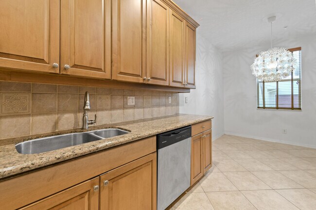 Building Photo - 4171 Maya Cay Ln