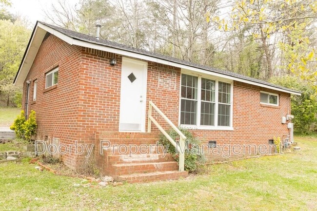 Building Photo - 936 Ely Rd