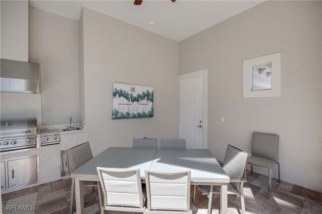 Building Photo - 8862 Shenendoah Cir
