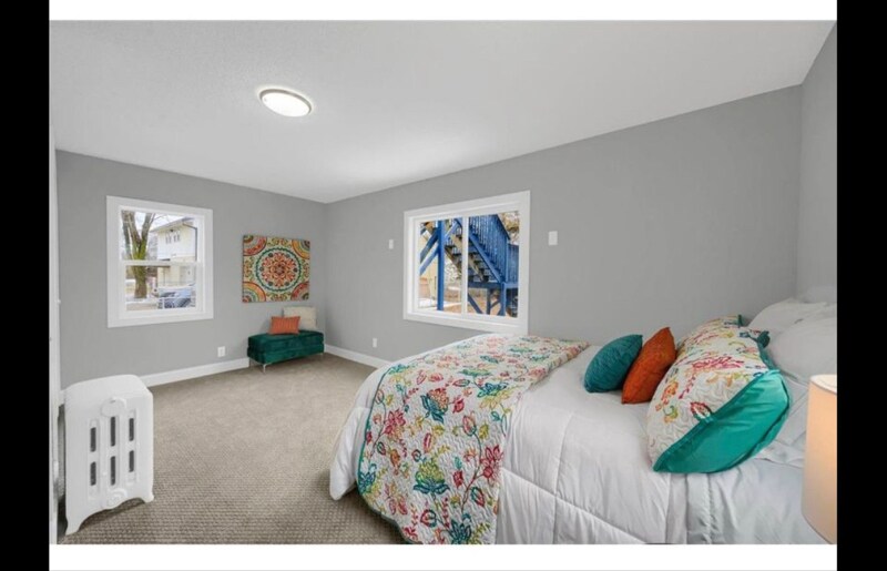 Building Photo - 1055 7th St W