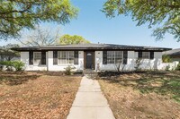Building Photo - 1131 College Pkwy