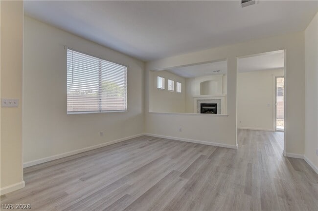 Building Photo - 10009 Cambridge Blue Ave