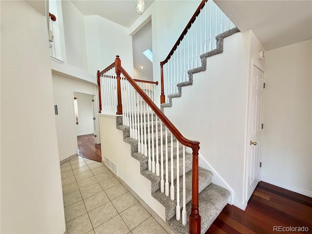 Building Photo - 17045 Hastings Ave