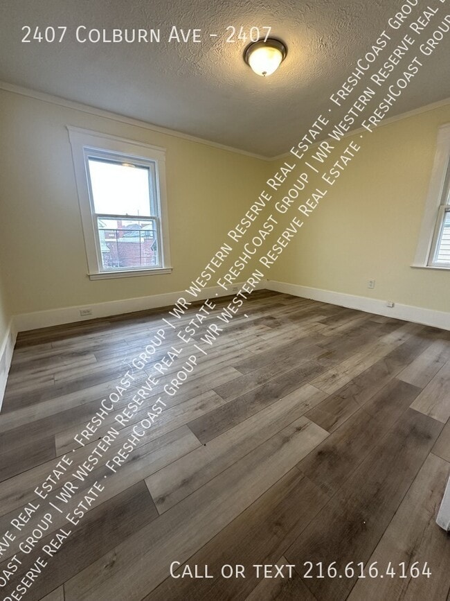 Building Photo - 2407 Colburn Ave