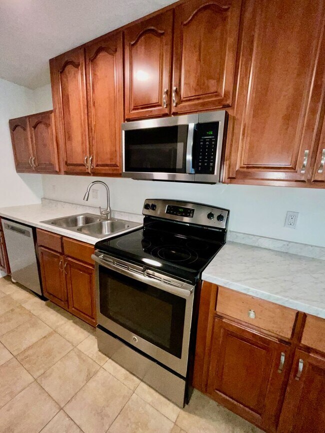 Building Photo - 3048 Unkaterri Ln