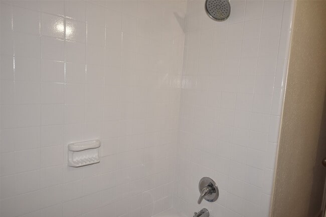 Building Photo - 4618 Clay St