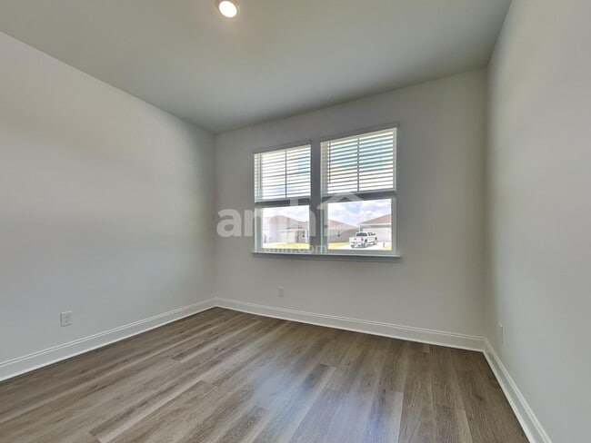 Building Photo - 128 Bee Tree Blvd