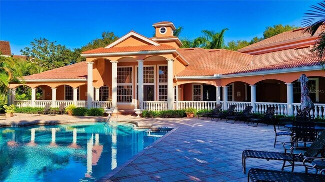 Building Photo - 4170 Central Sarasota Pkwy