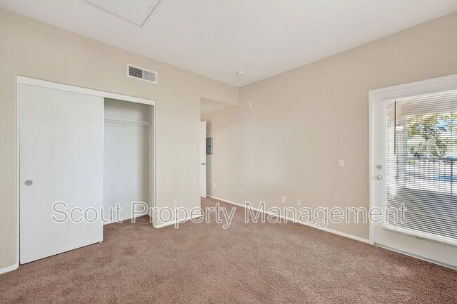 Building Photo - 44722 Adam Ln