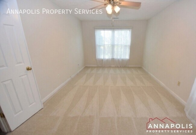 Building Photo - 657 Burtons Cove Way