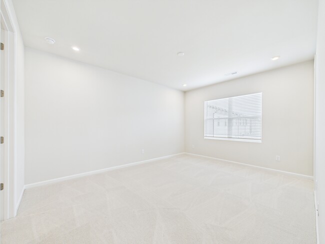Building Photo - 3022 Hutton Gdns Ln