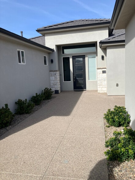 Building Photo - 1838 W 180 N