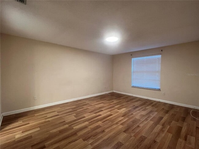 Building Photo - 606 Cedar Grove Dr