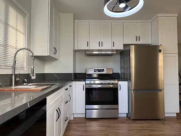 Building Photo - 717 Ultimo Ave