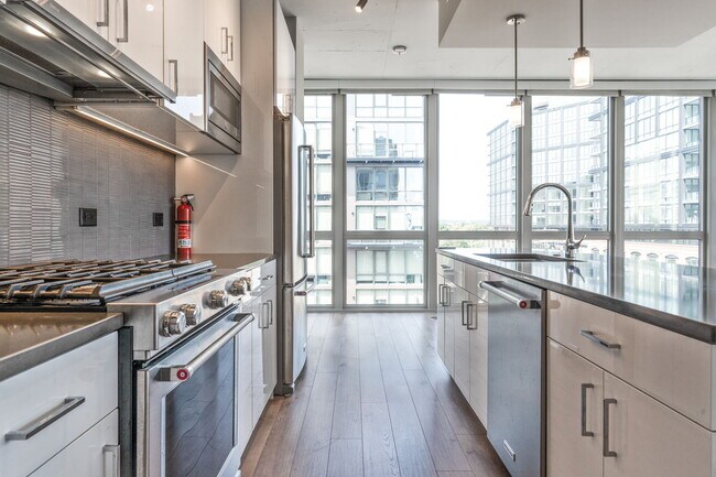 Building Photo - 88 V St SW