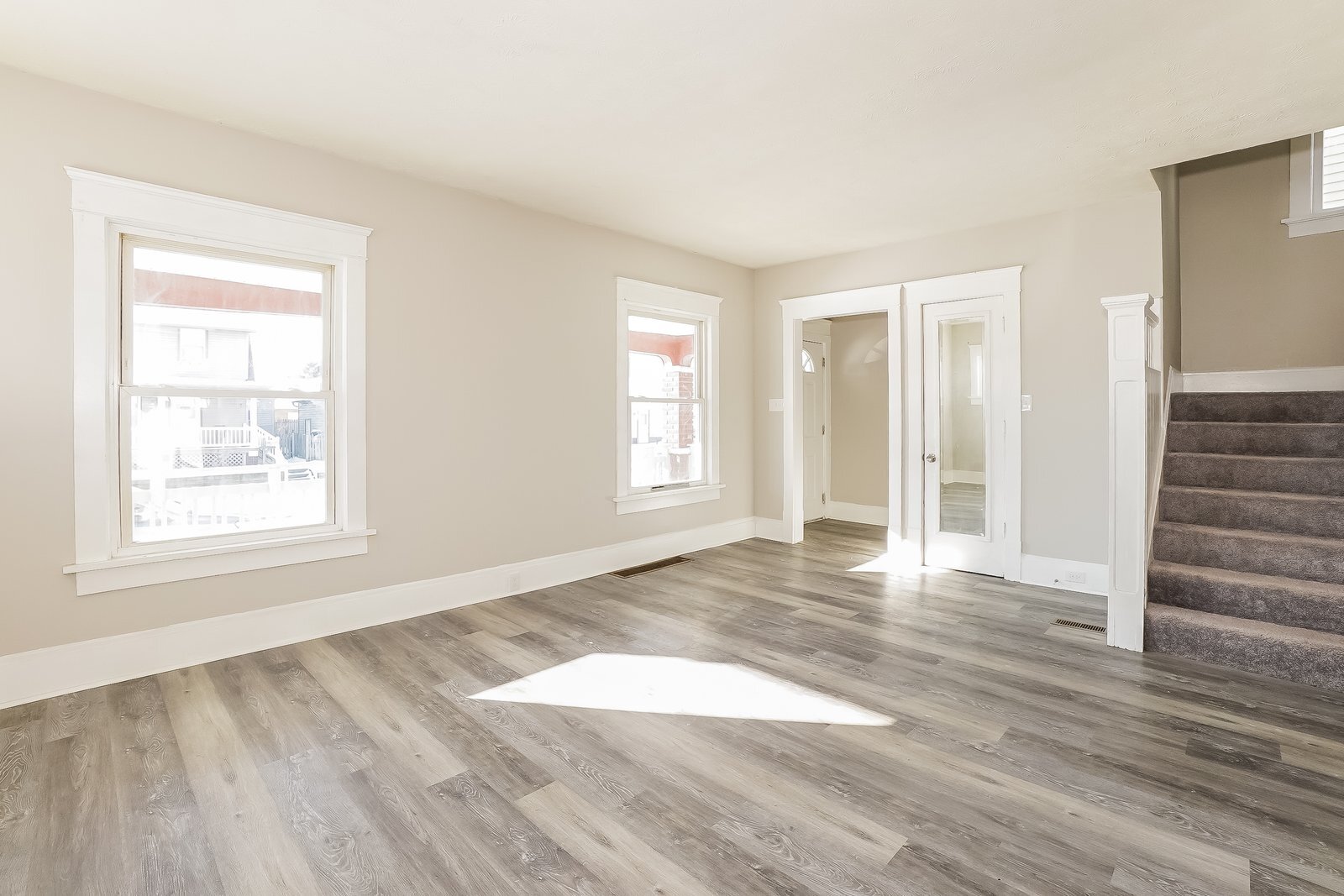 Building Photo - 2229 10th St SW