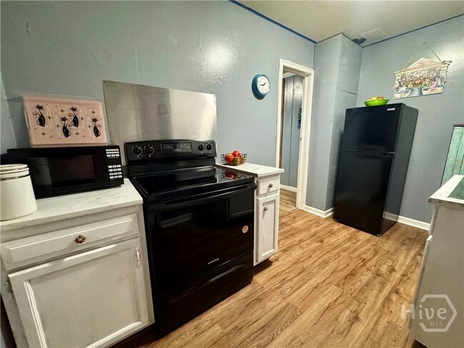 Building Photo - 12439 Largo Dr