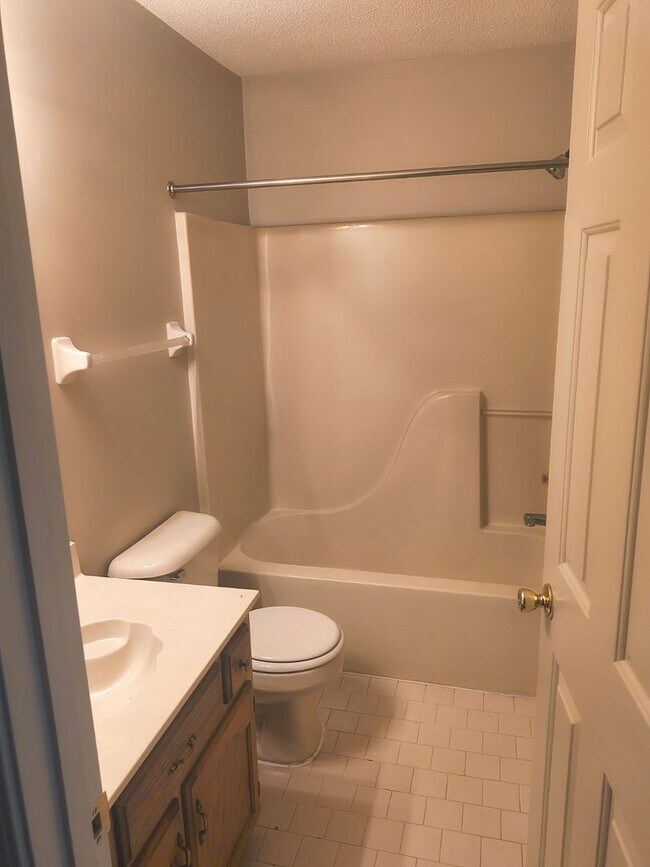 Building Photo - 8340 Keeli Cove